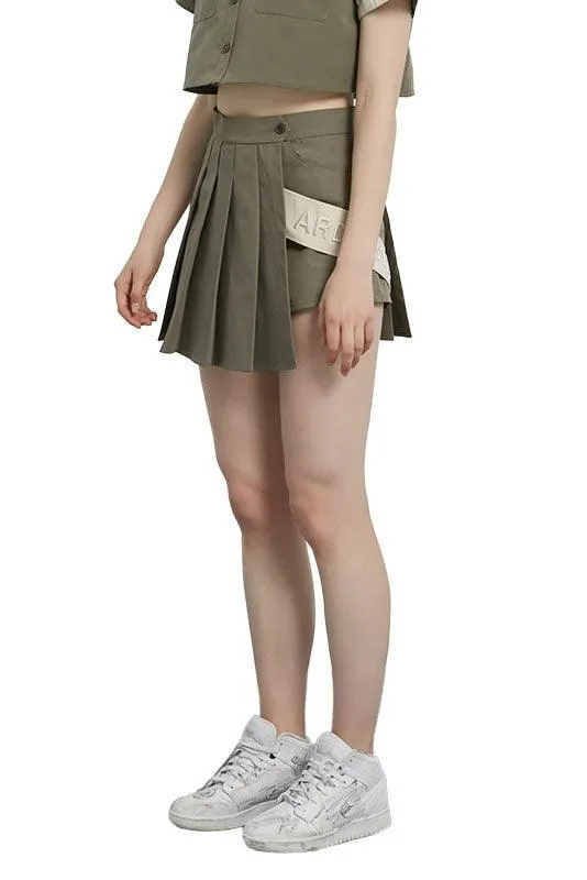 Badge Pleated Skort