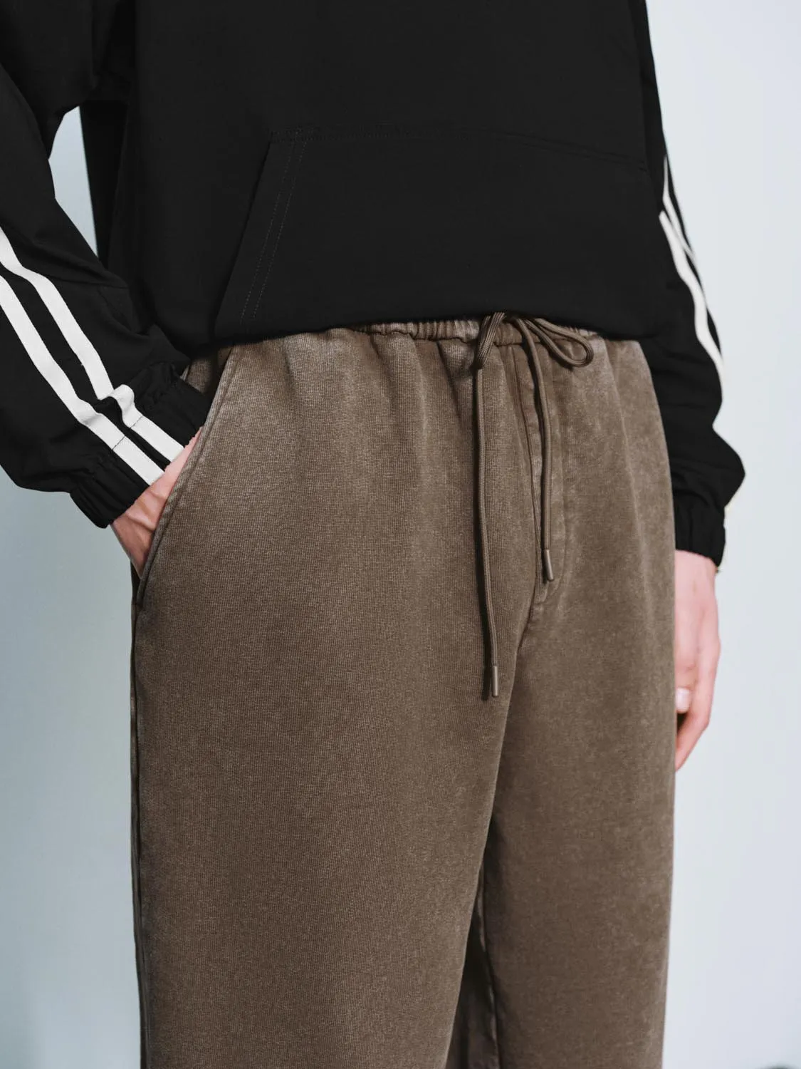 Loose Drawstring Carrot Fit Pants