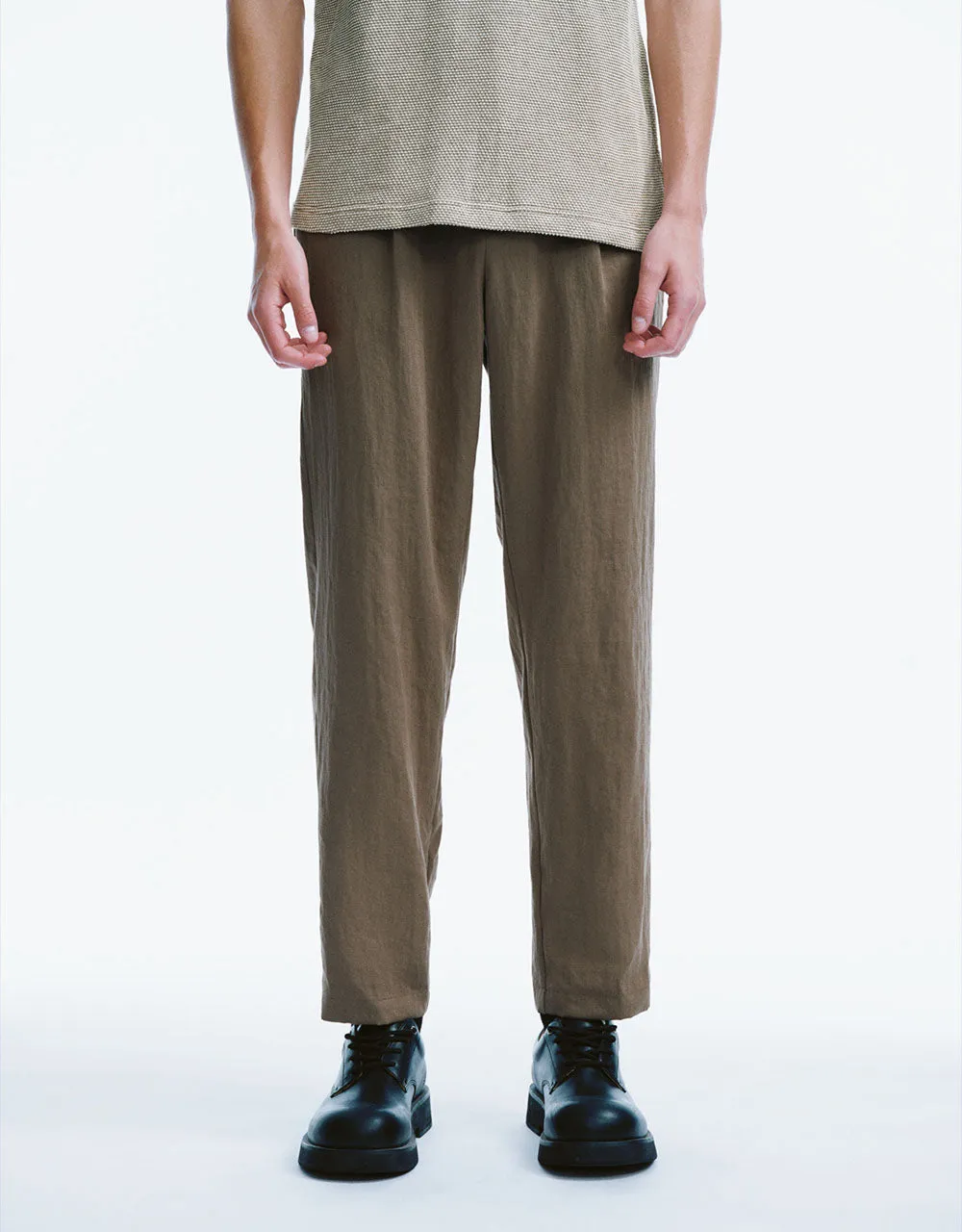 Tailored Carrot Fit Pants